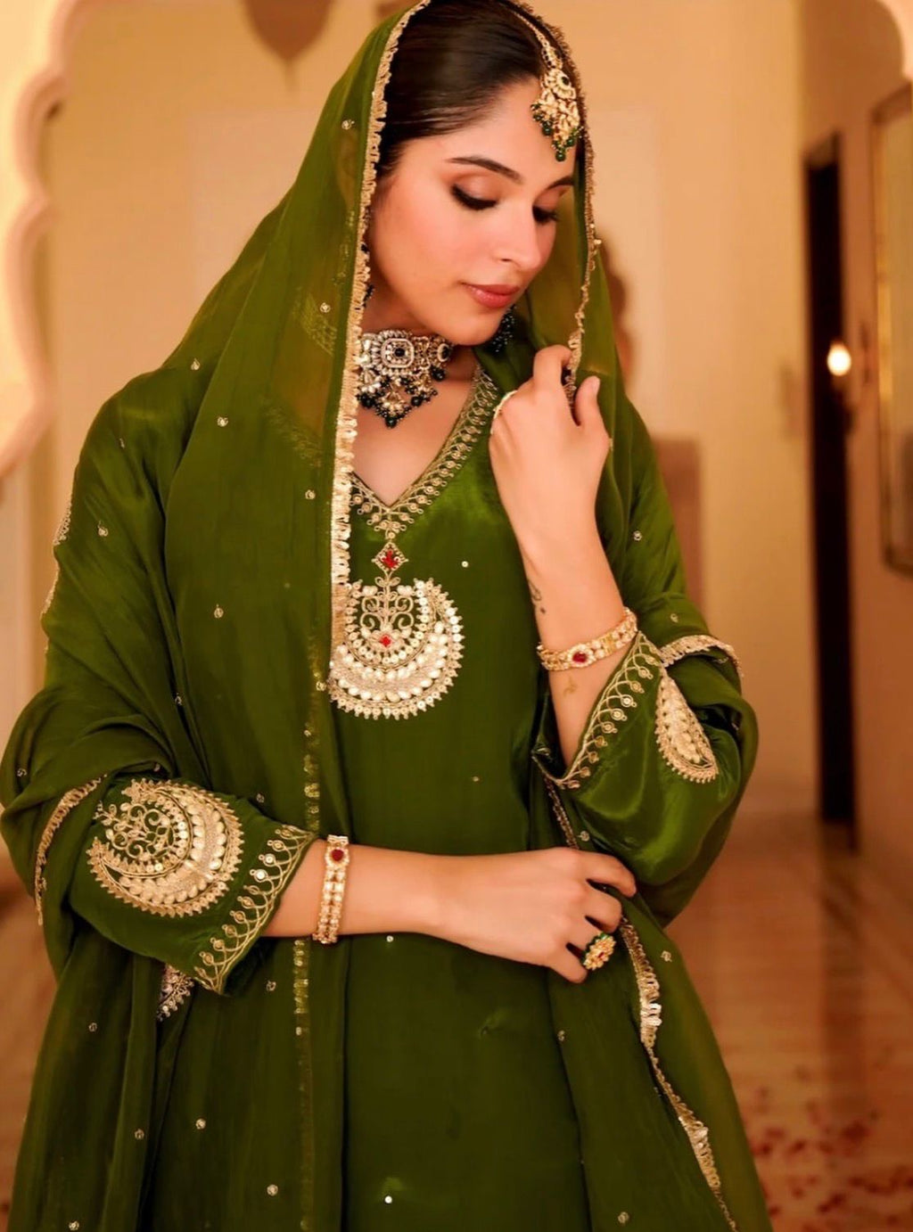 Elegant Chinon Silk Embroidered Suit Set – Premium Festive Wear