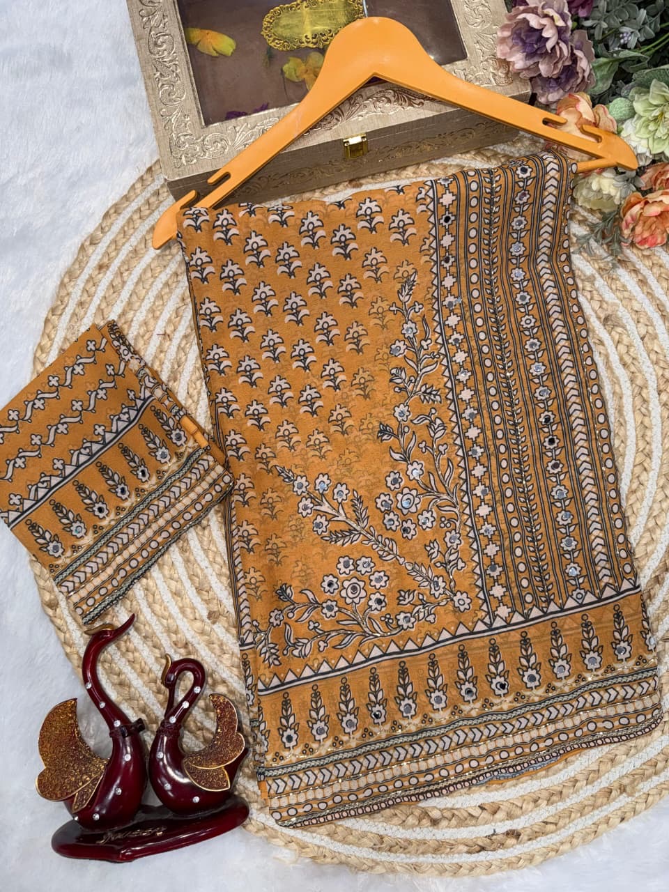Noor-e-Mirror Fox Georgette Saree