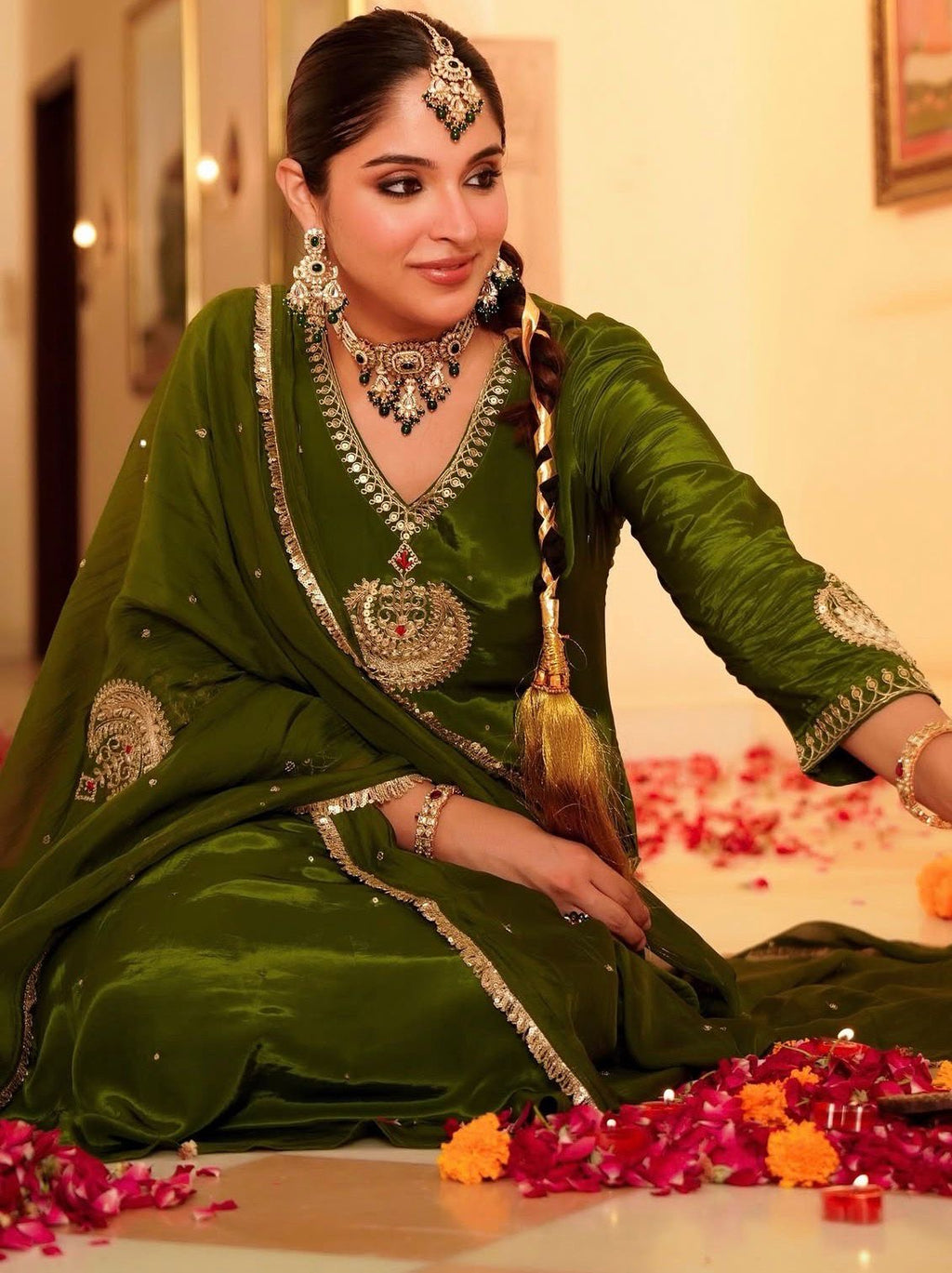 Elegant Chinon Silk Embroidered Suit Set – Premium Festive Wear