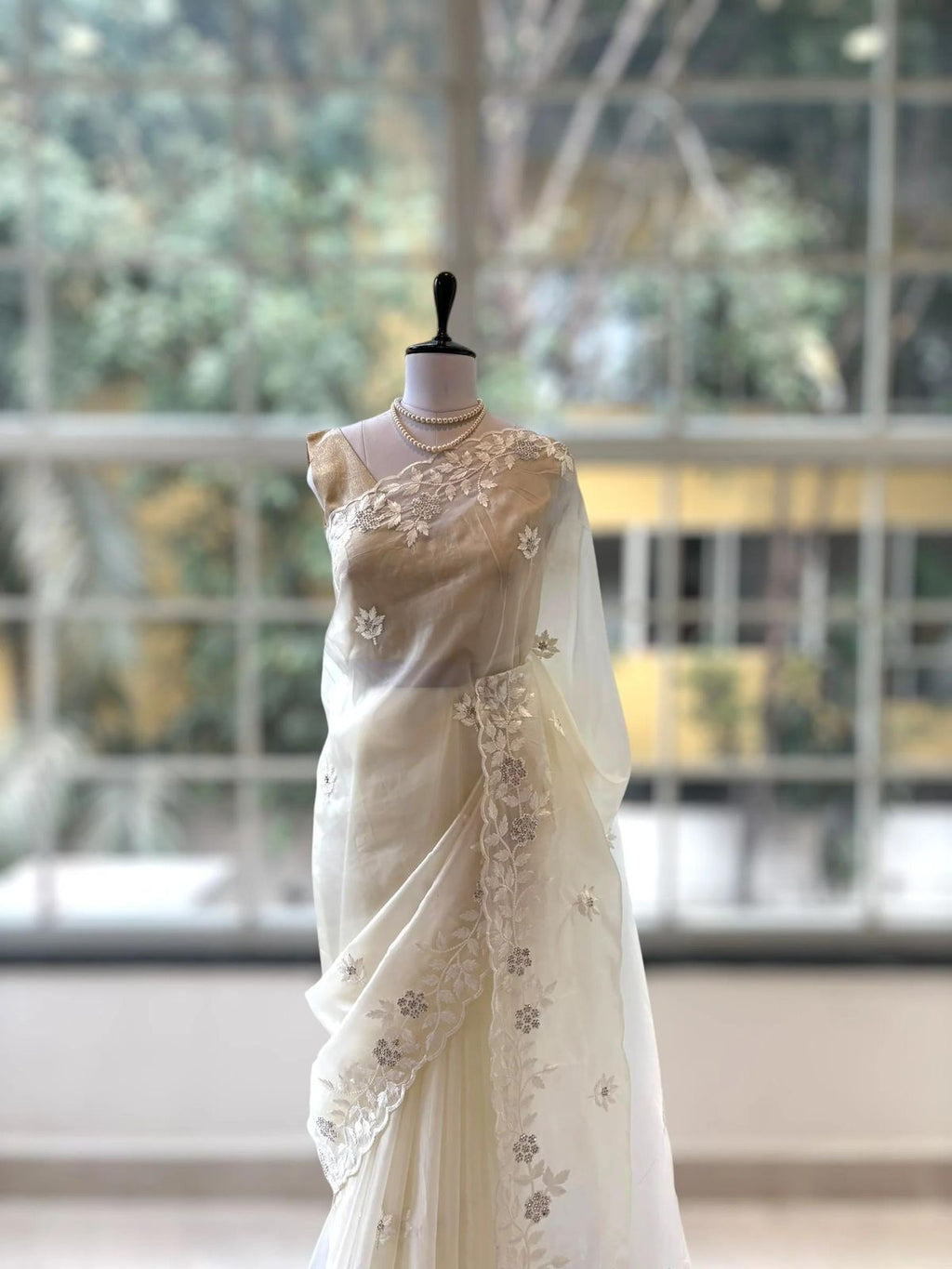Elegant Pure Organza Saree with Thread & Siroski Work