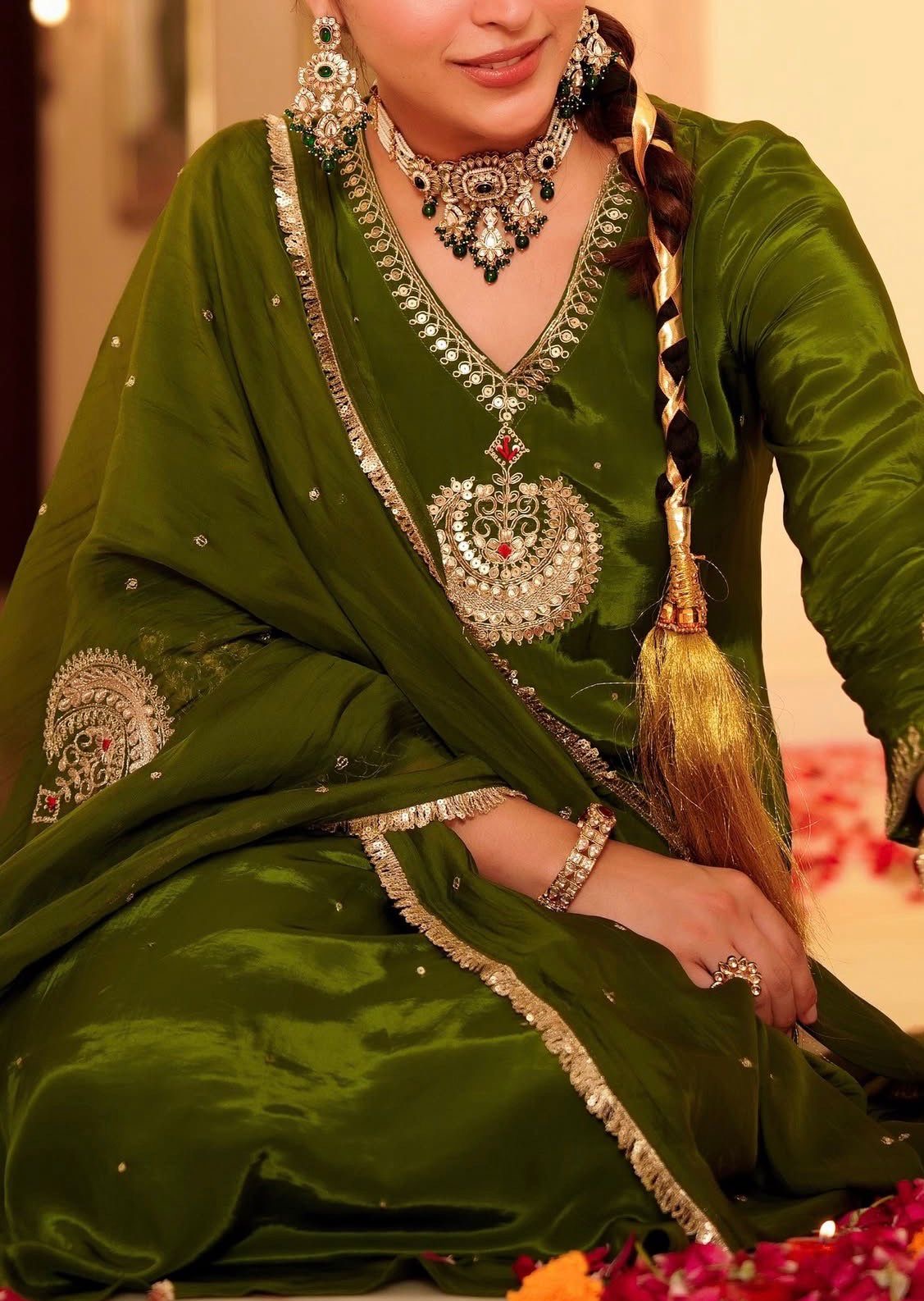 Elegant Chinon Silk Embroidered Suit Set – Premium Festive Wear