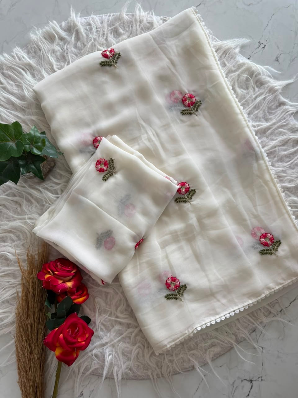 🌸 Premium Soft Georgette Saree with beautiful floral multi-thread butti work ✨