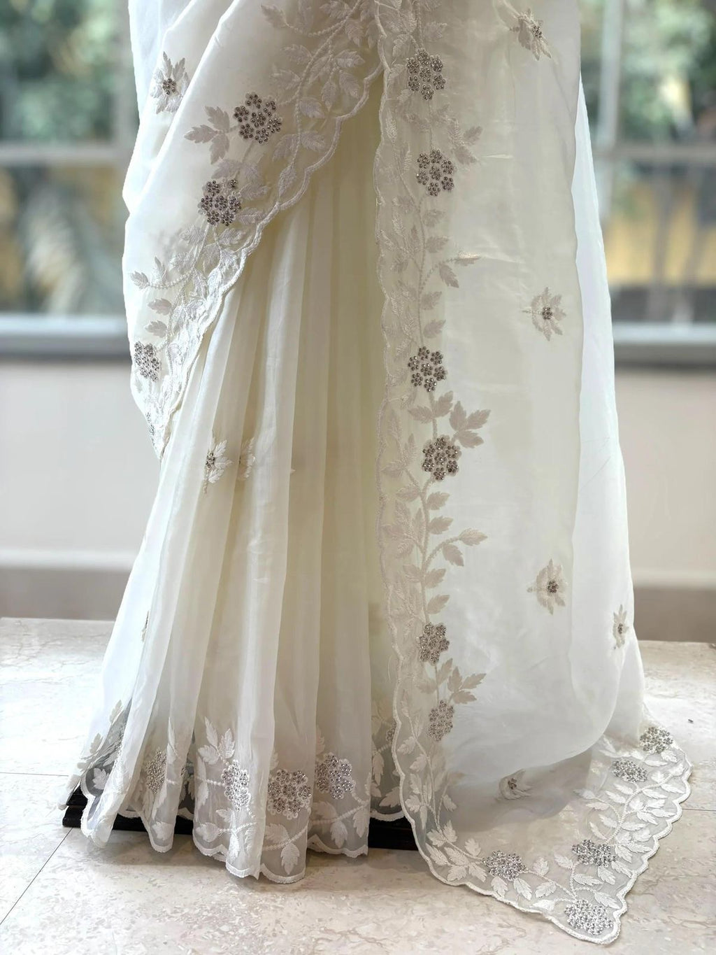 Elegant Pure Organza Saree with Thread & Siroski Work