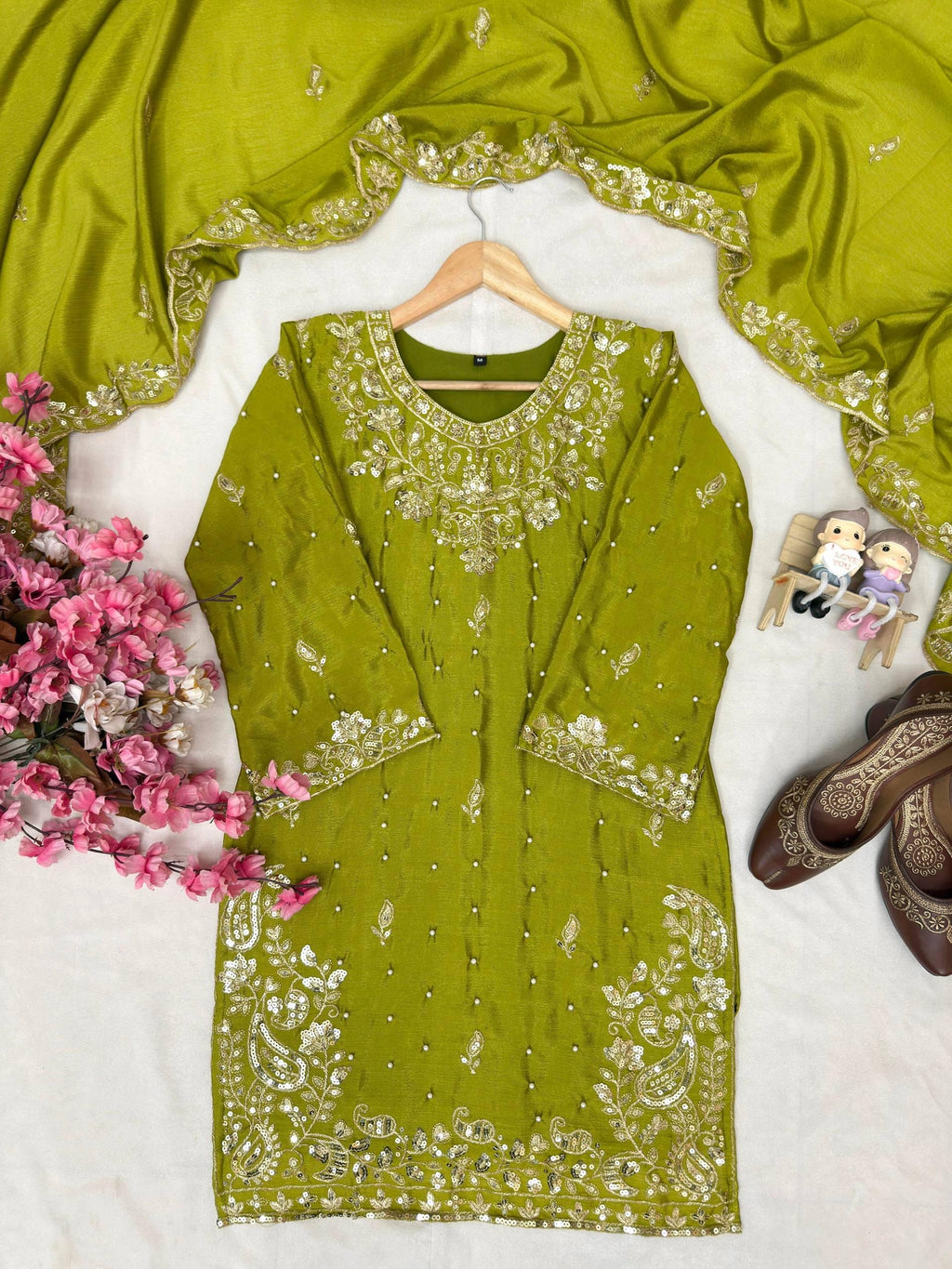 💚 Chinon Silk Embroidered Kurti Palazzo Set