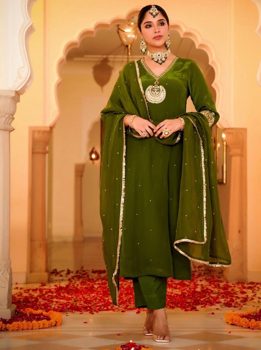 Elegant Chinon Silk Embroidered Suit Set – Premium Festive Wear
